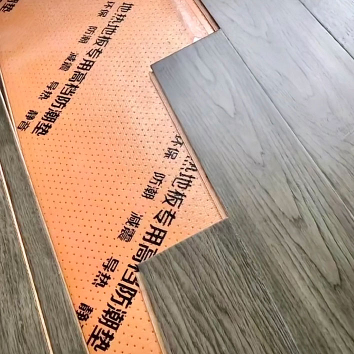 ��?z��)�ذ�����|